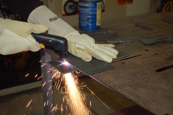Learn the Process to Cut Metal by A Plasma Cutter